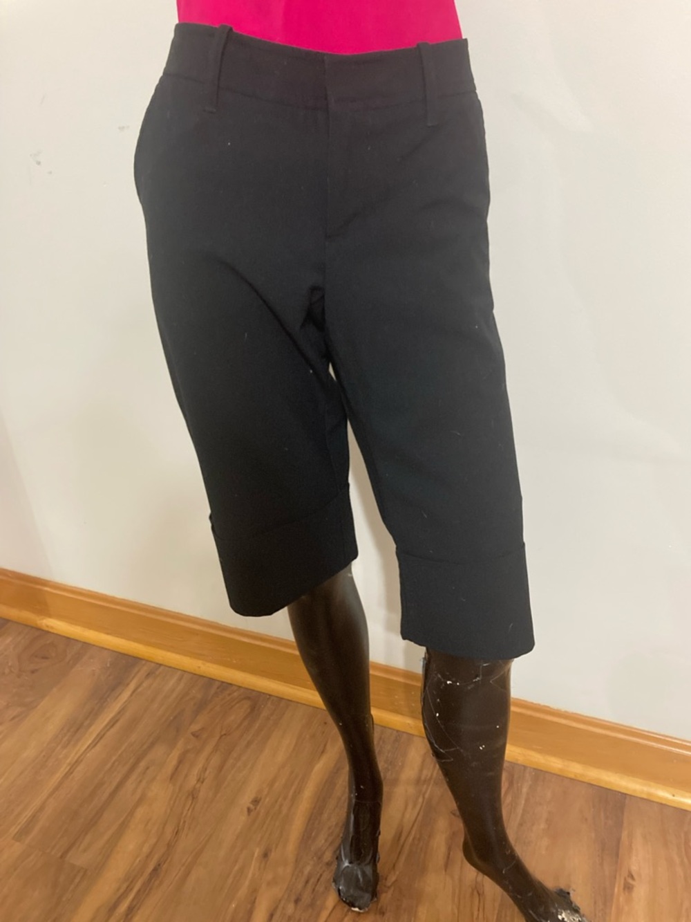 Classic Black Bermuda Dress Shorts 
Item# SSsh1